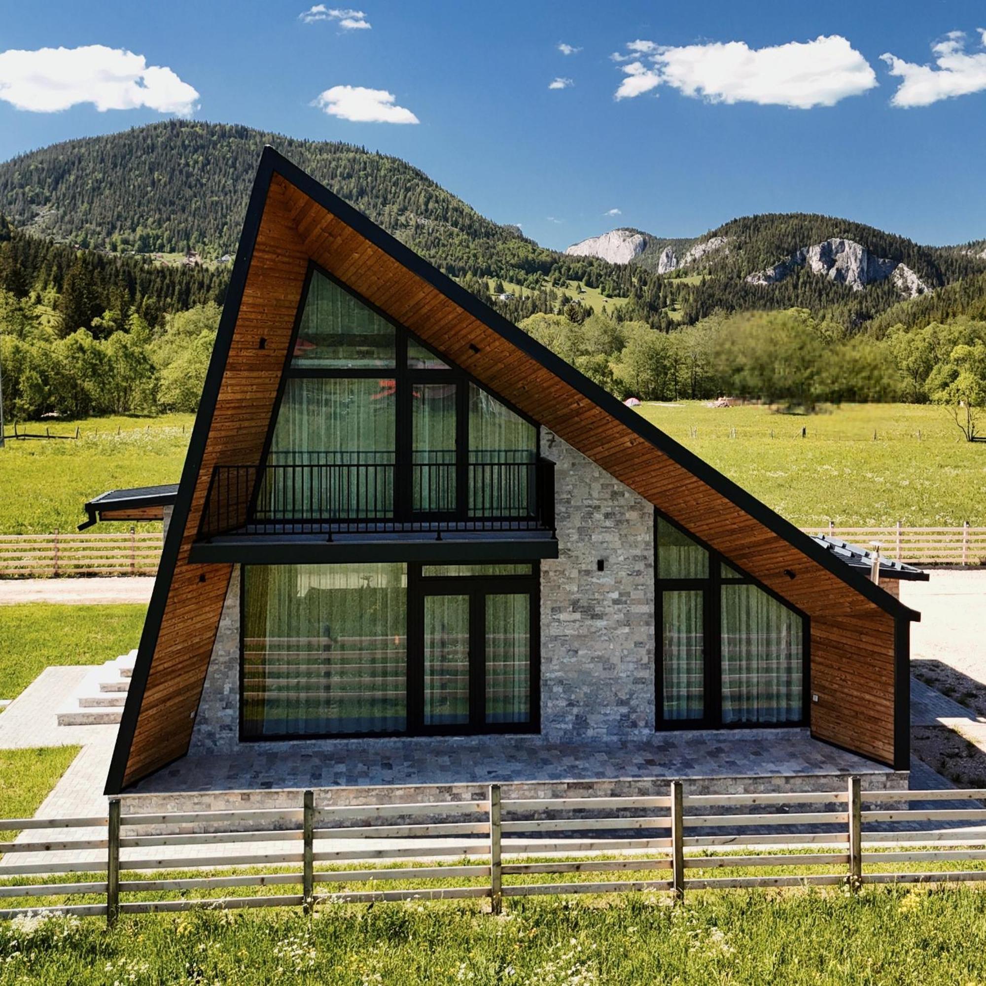 Elviu Guesthouse Lacu Rosu Exteriér fotografie